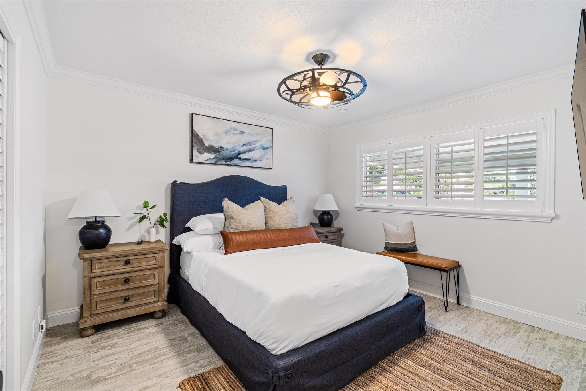 ISLAND ESTATES - Residential