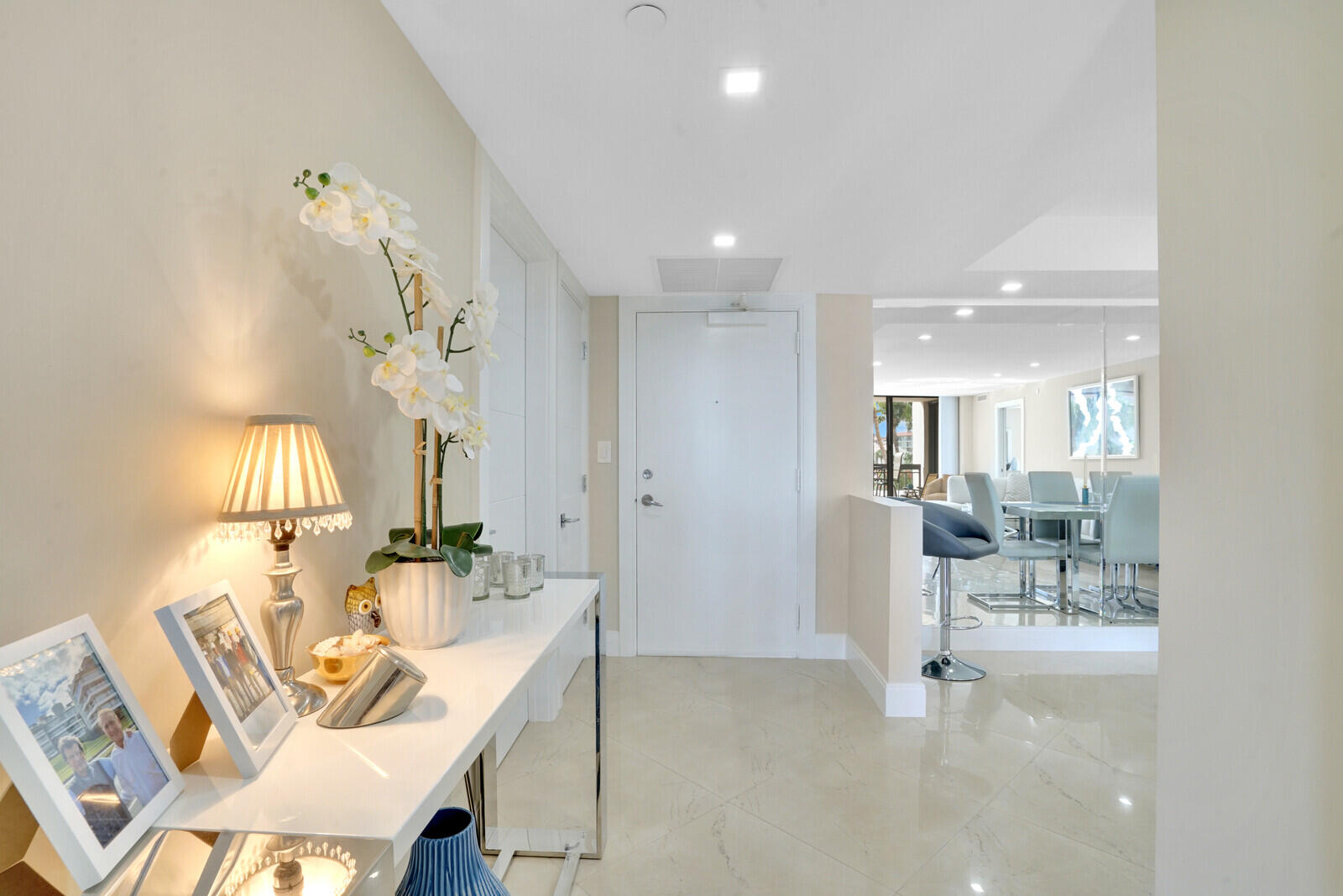 YACHT & RACQUET CLUB OF BOCA RATON CONDO - Residential