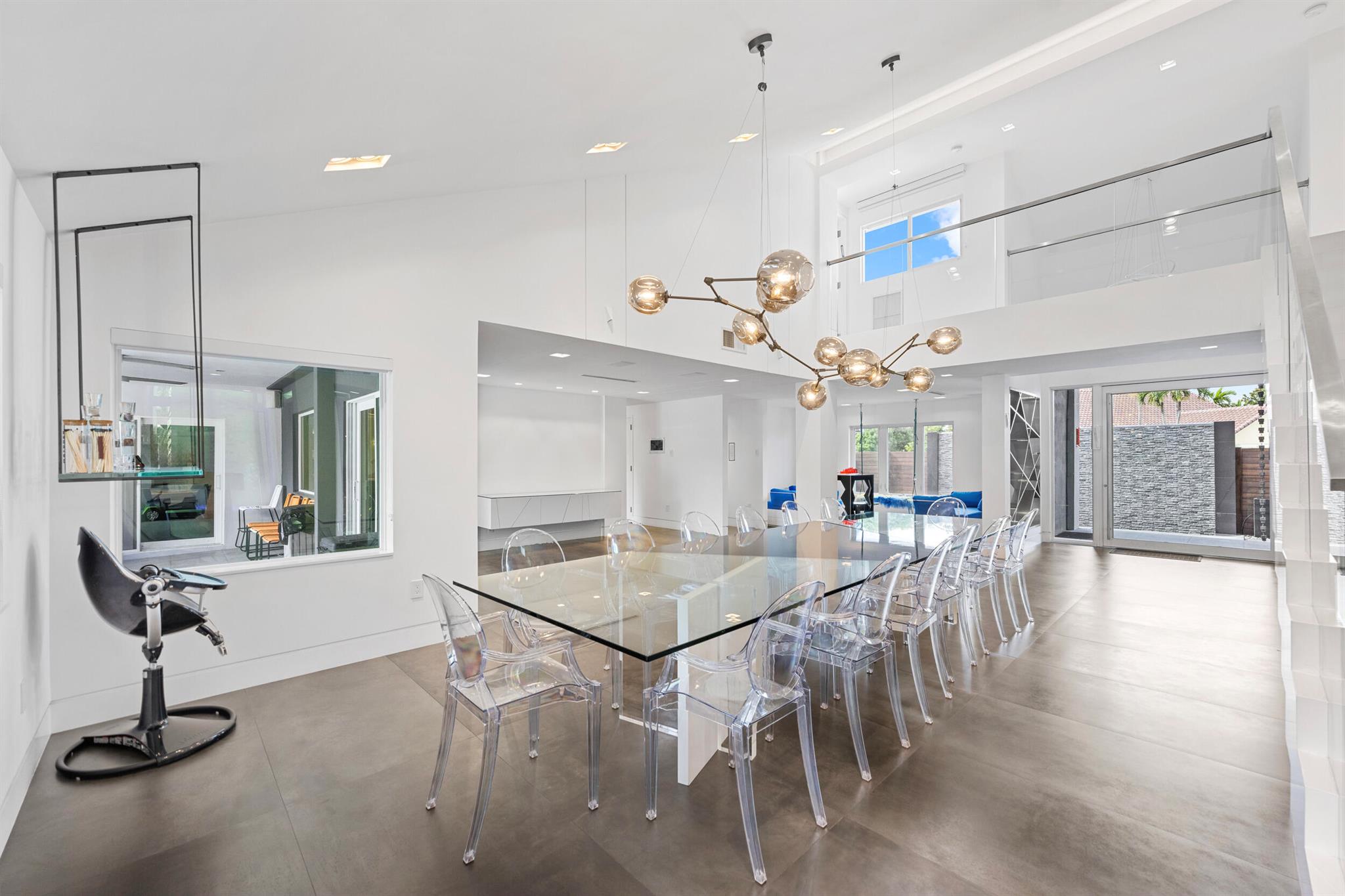 DEL MAR VILLAGE - Residential