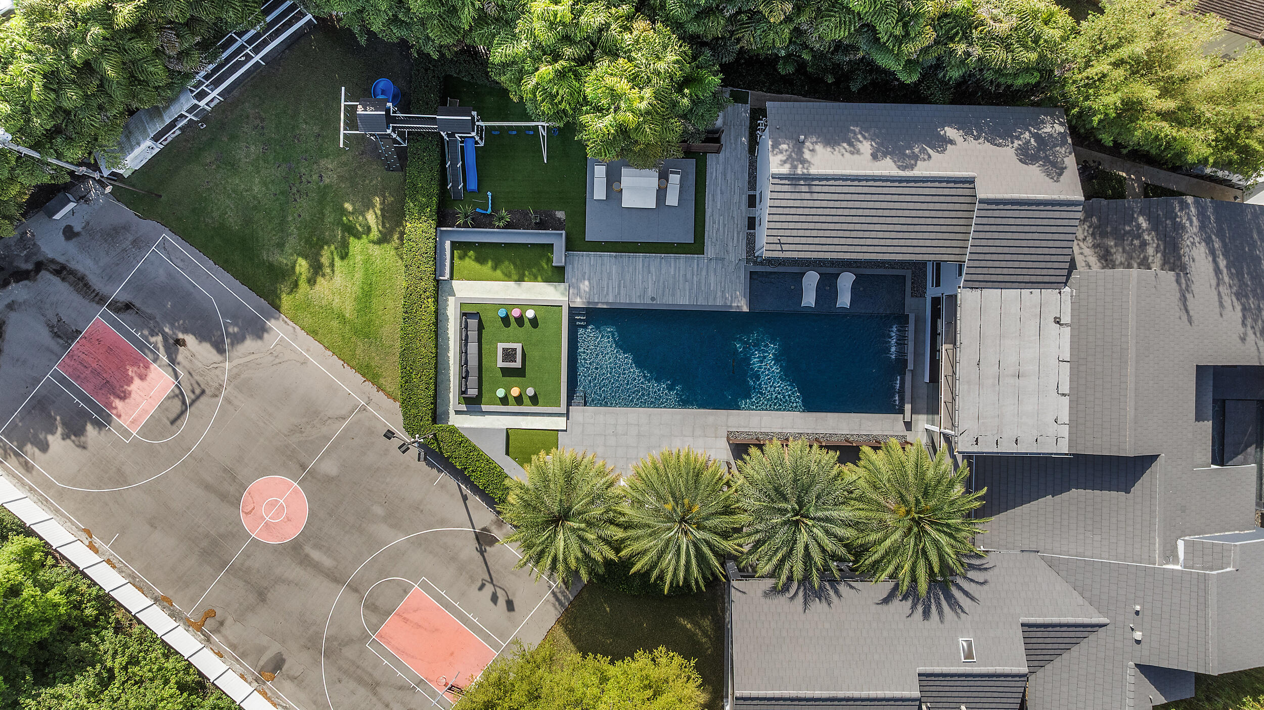 DEL MAR VILLAGE - Residential