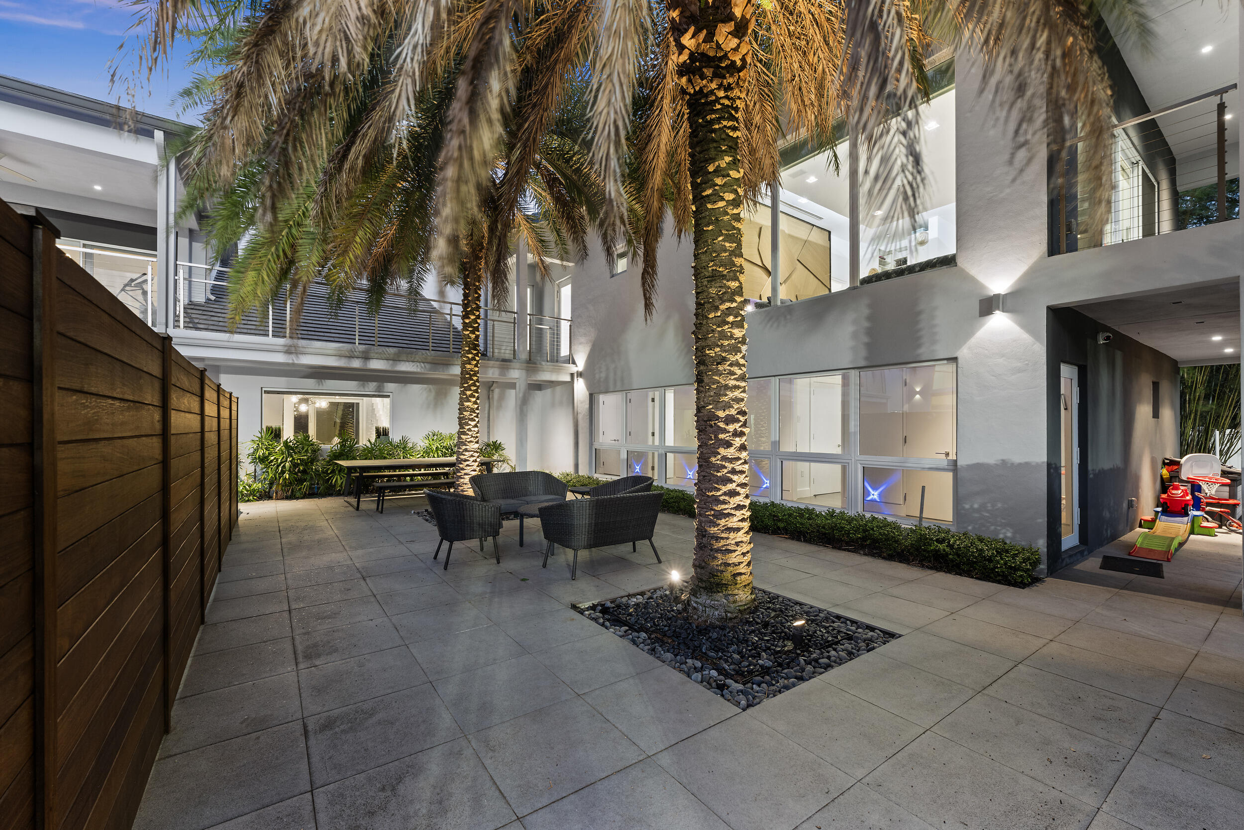 DEL MAR VILLAGE - Residential