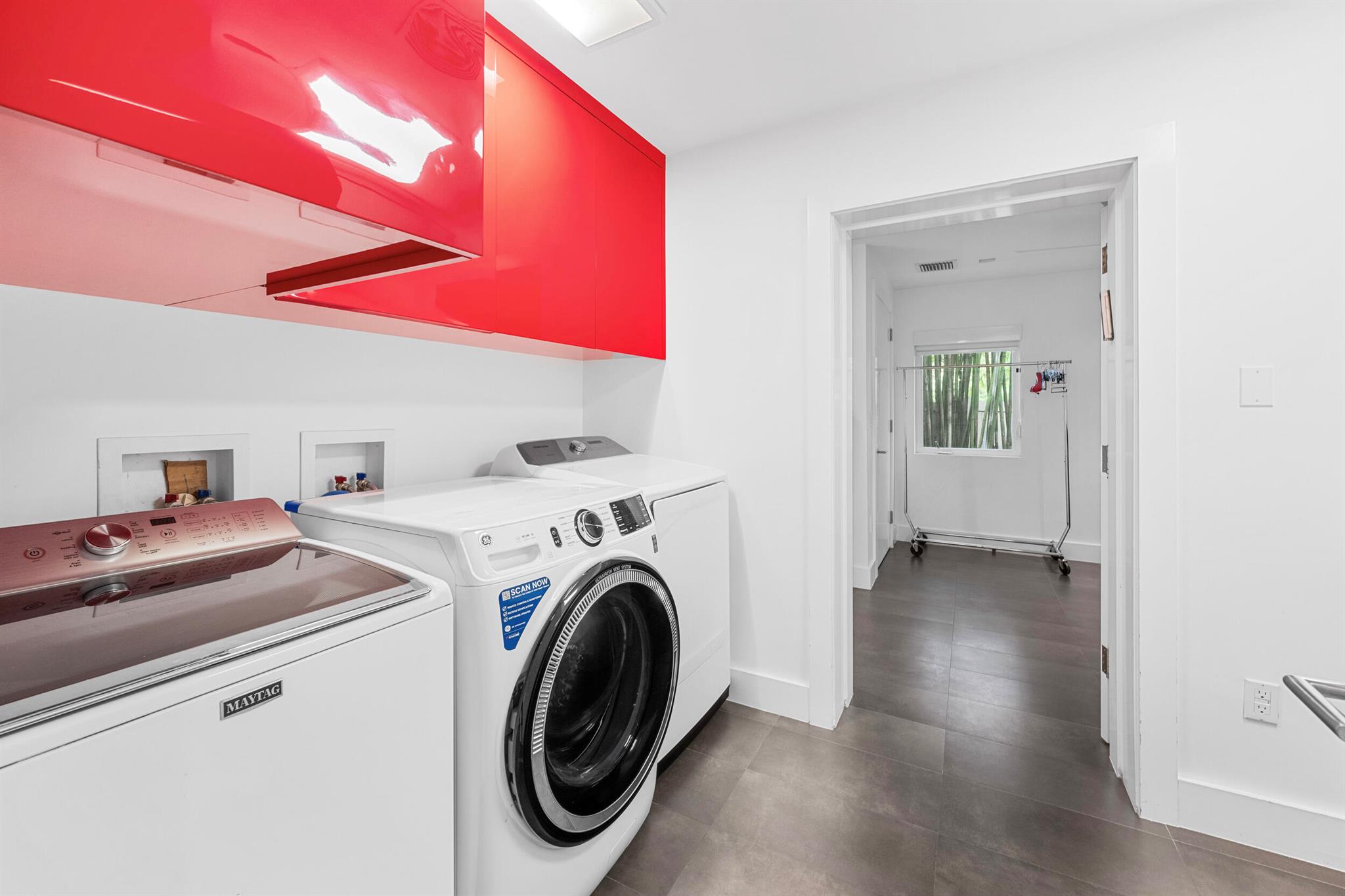 DEL MAR VILLAGE - Residential