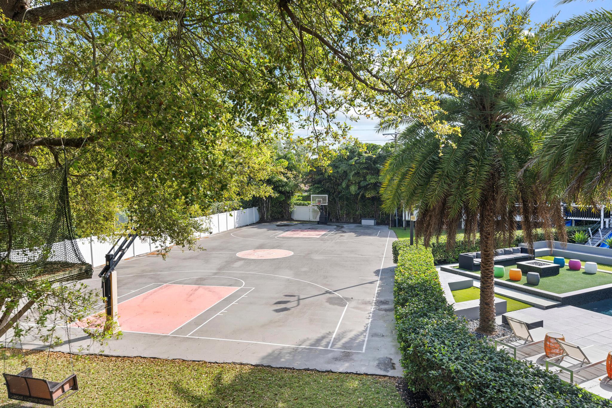 DEL MAR VILLAGE - Residential