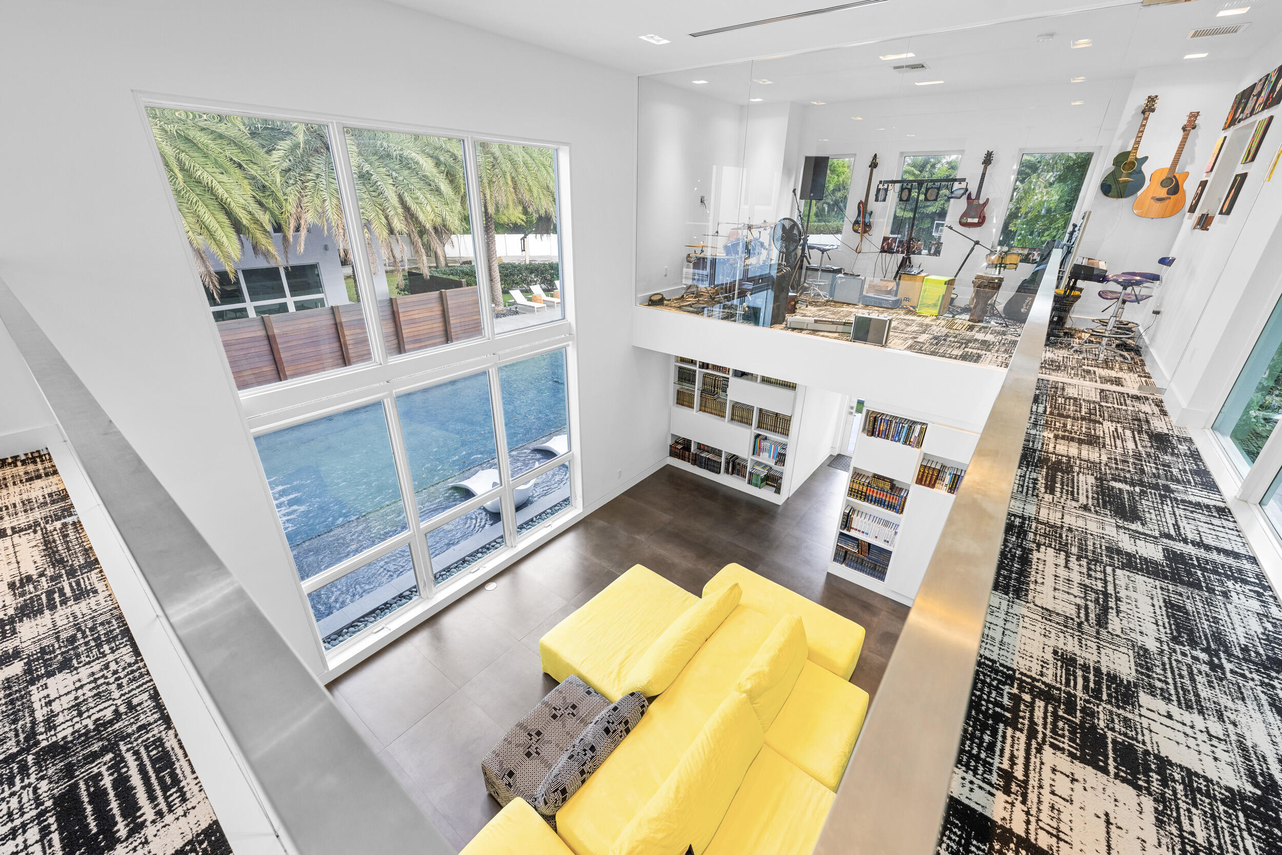 DEL MAR VILLAGE - Residential