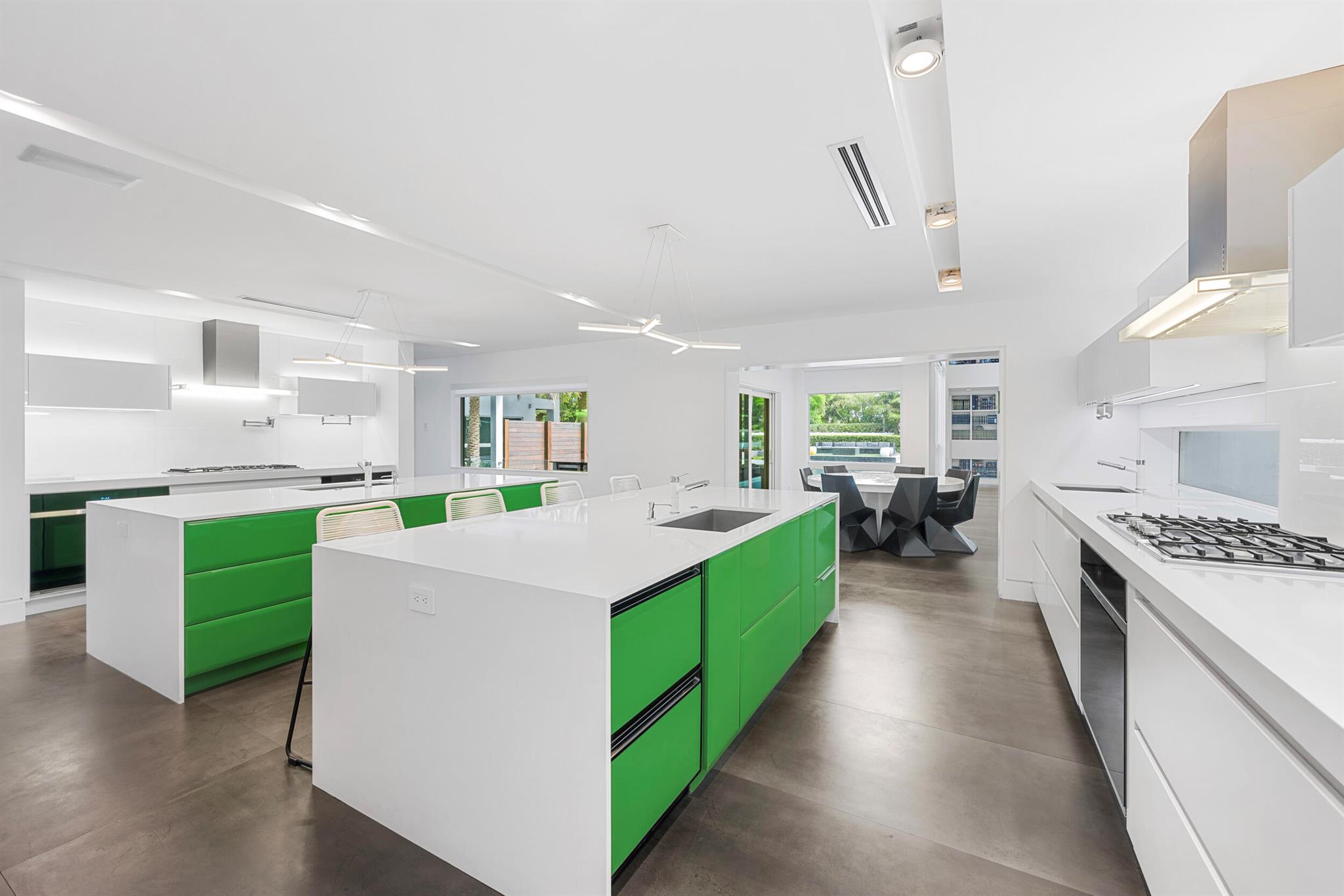 DEL MAR VILLAGE - Residential