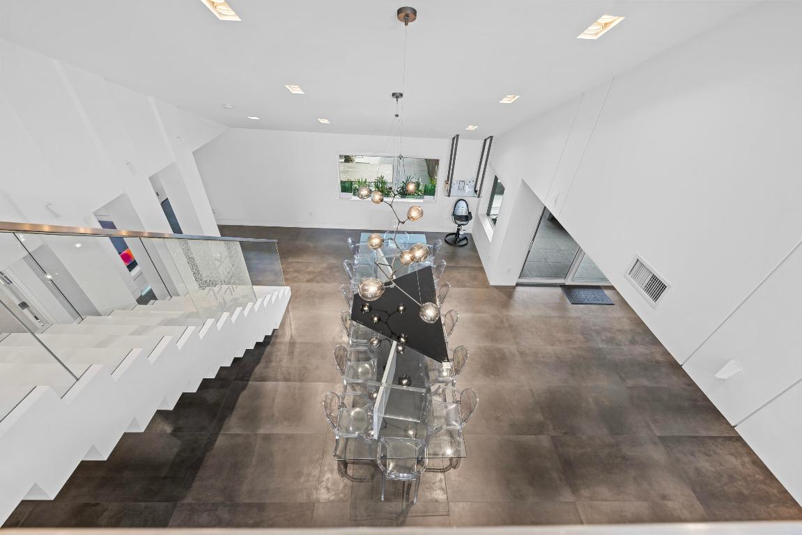 DEL MAR VILLAGE - Residential