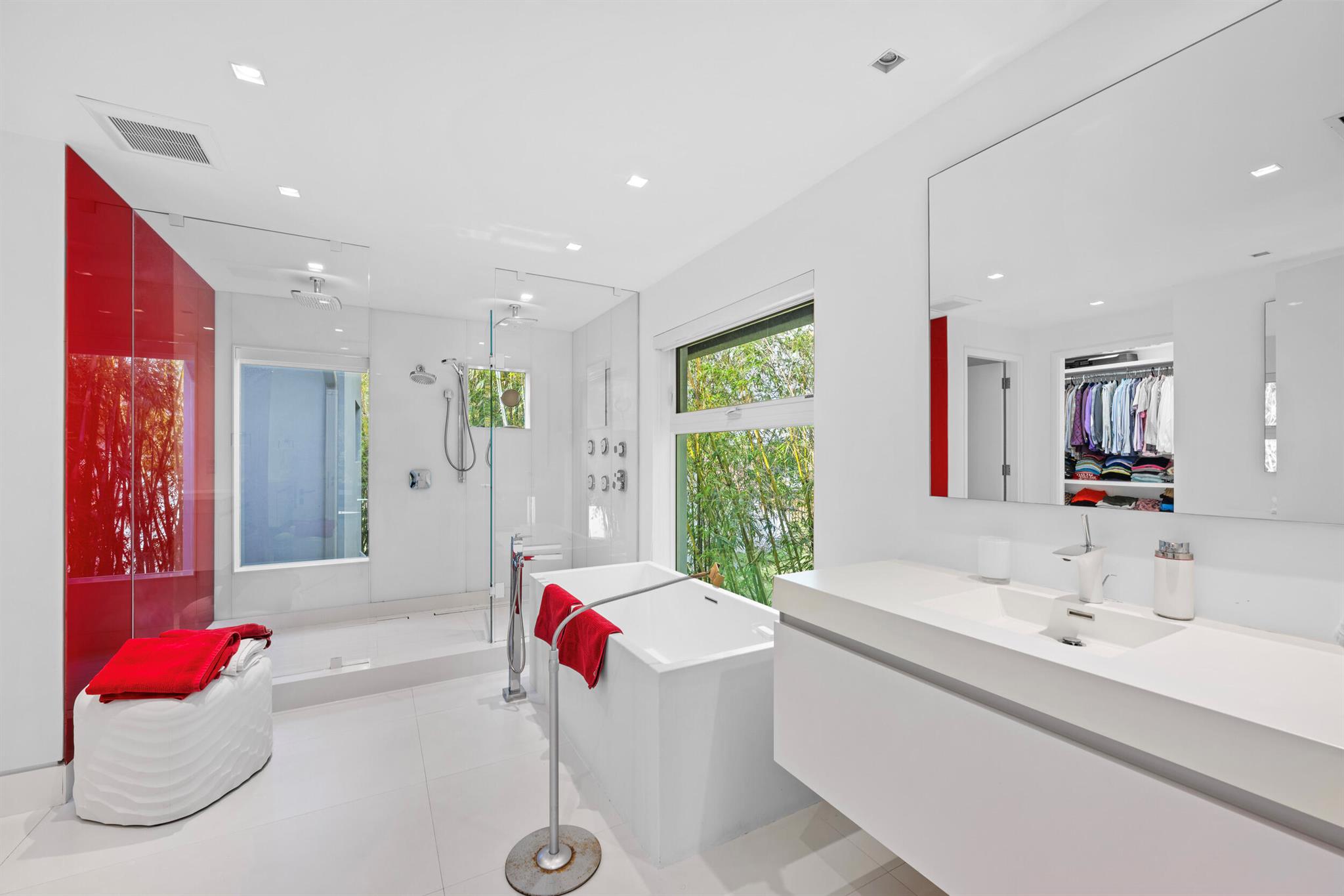 DEL MAR VILLAGE - Residential