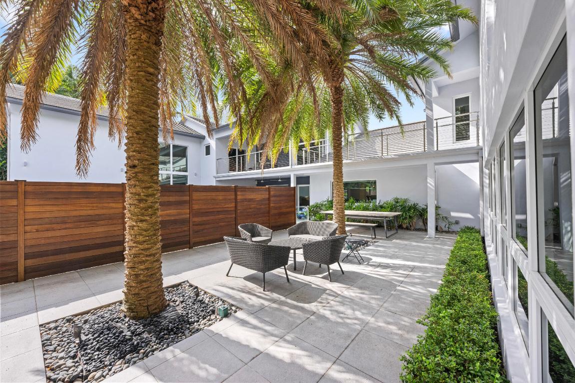 DEL MAR VILLAGE - Residential