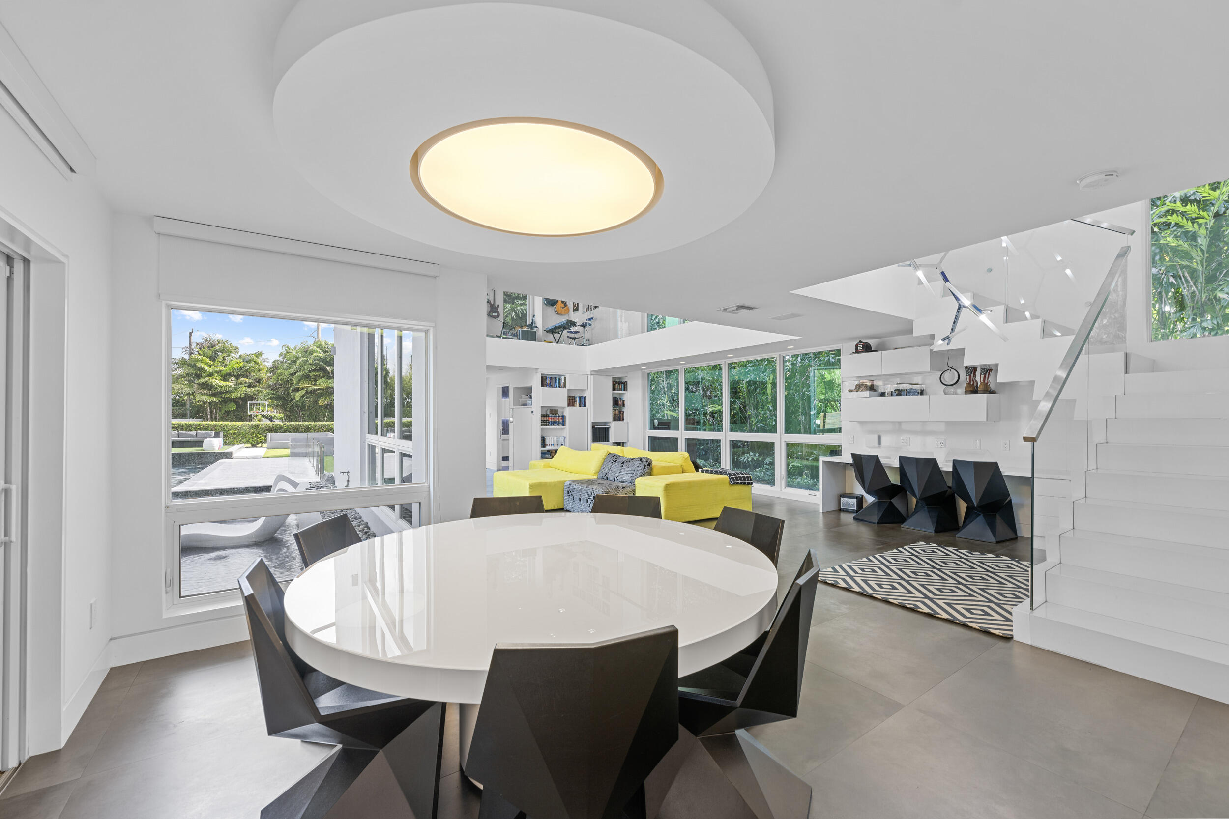 DEL MAR VILLAGE - Residential