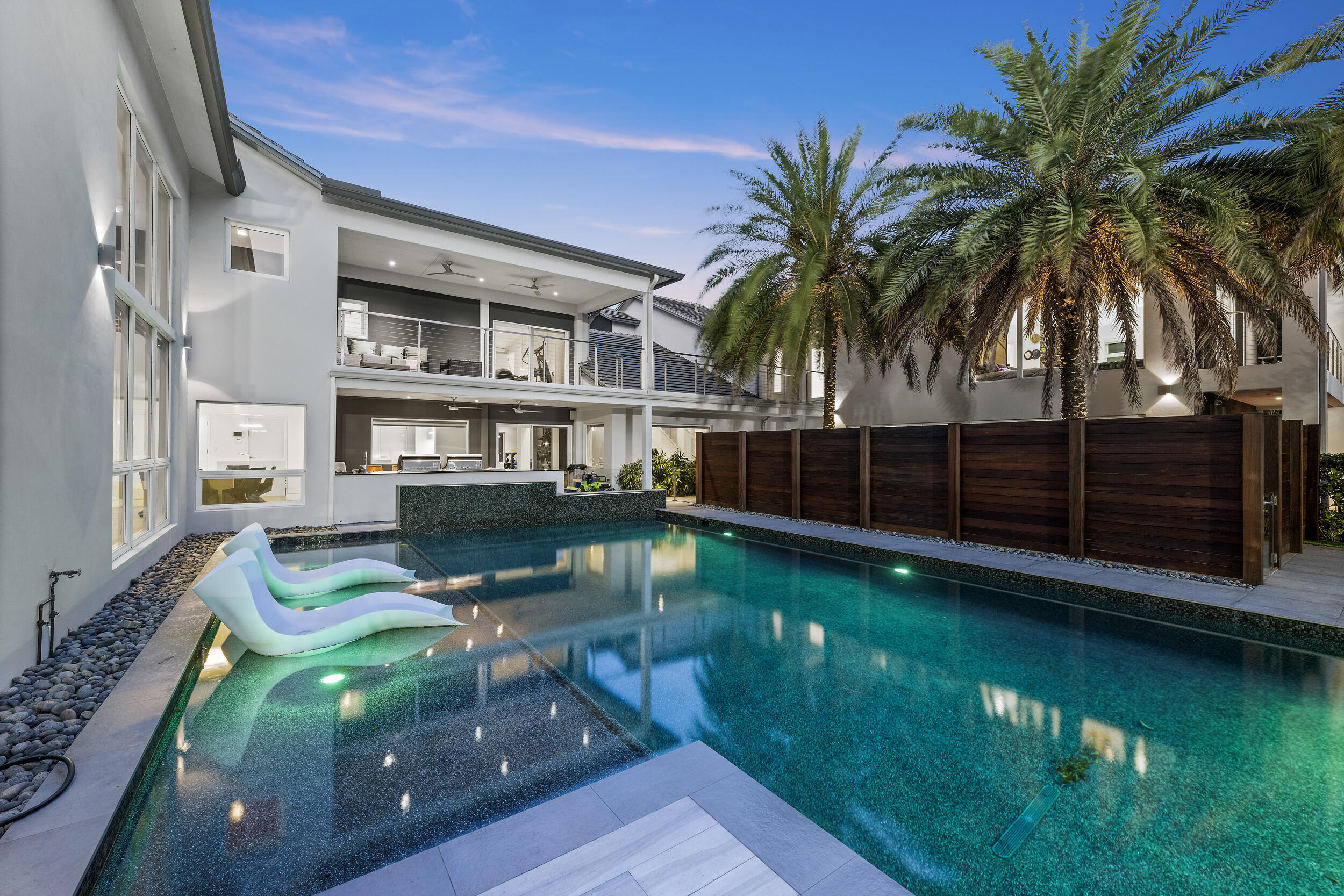 DEL MAR VILLAGE - Residential