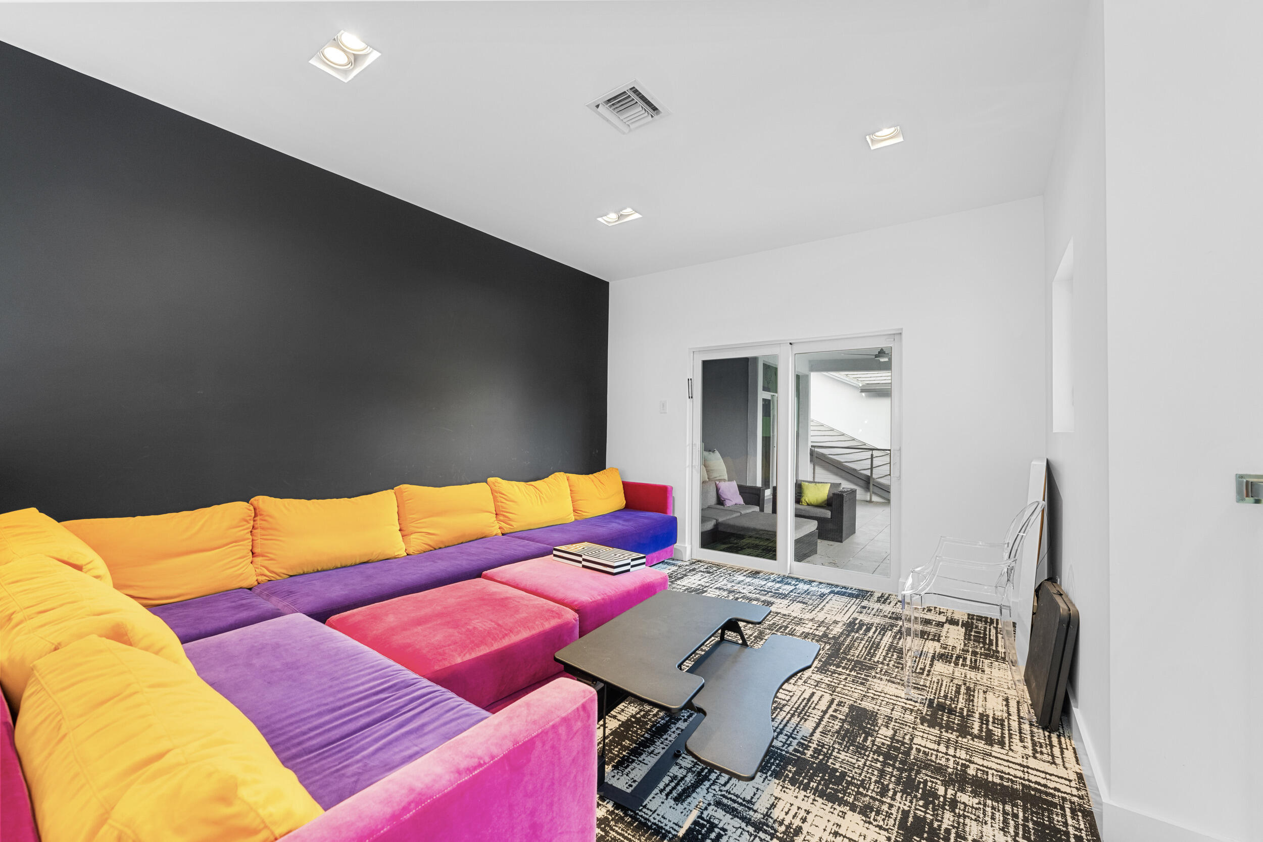 DEL MAR VILLAGE - Residential