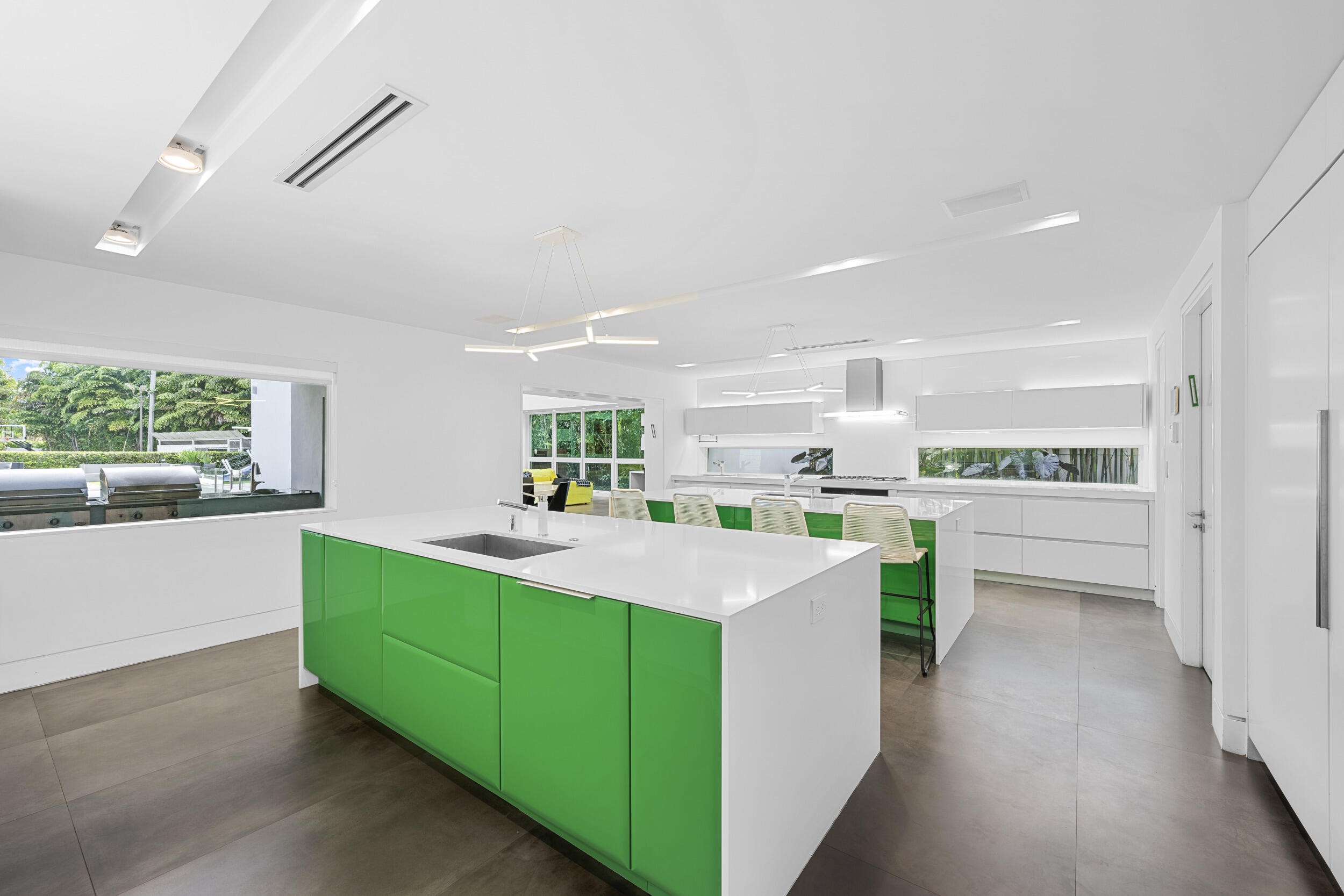 DEL MAR VILLAGE - Residential