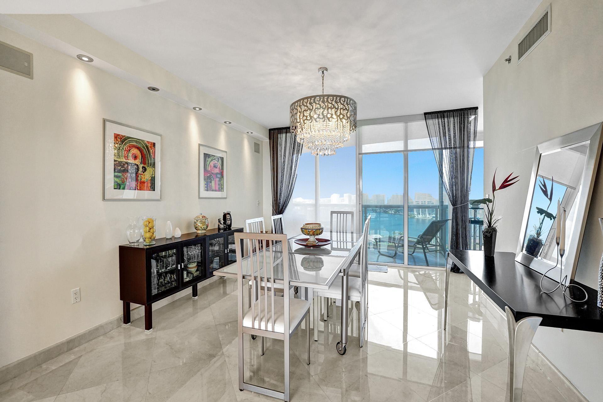 18911 COLLINS AVE 2706