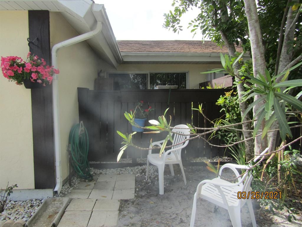 Photo of 1357 SE Rivergreen Circle, Port Saint Lucie, FL 34952 (MLS # R10703240)