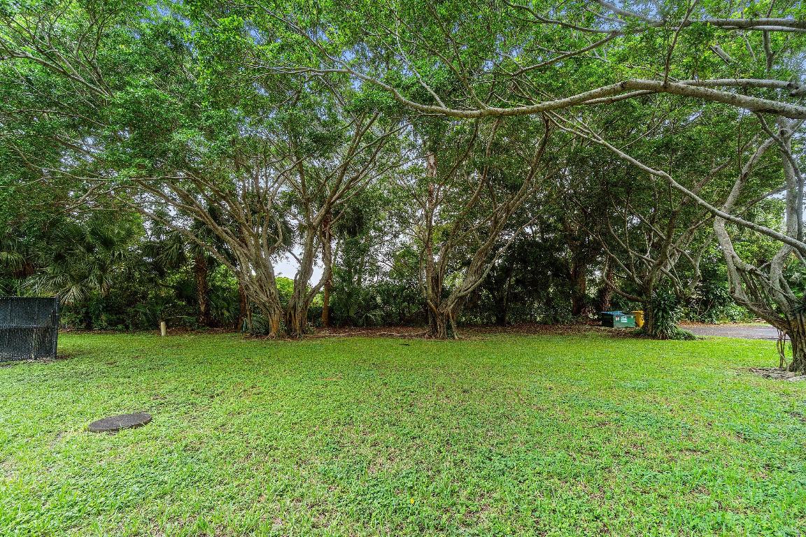 FAIRVIEW VILLAS CONDO - Residential