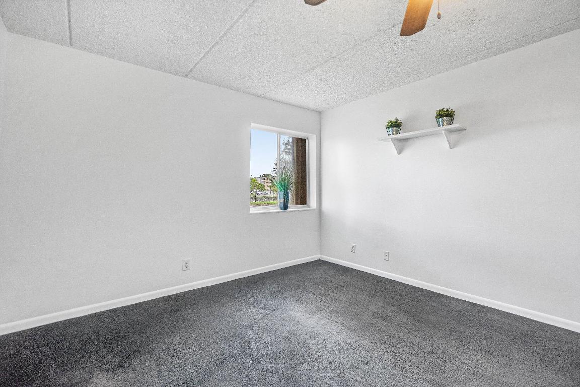 FAIRVIEW VILLAS CONDO - Residential