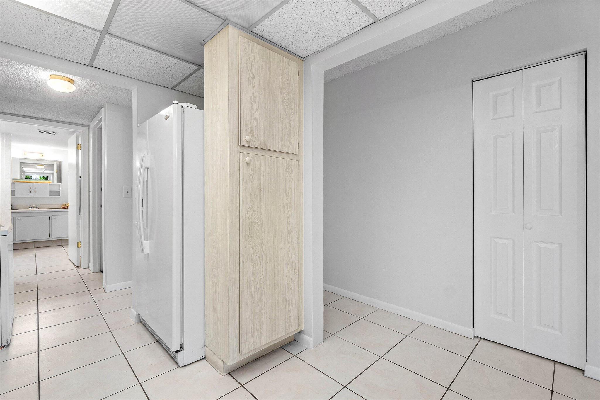 FAIRVIEW VILLAS CONDO - Residential