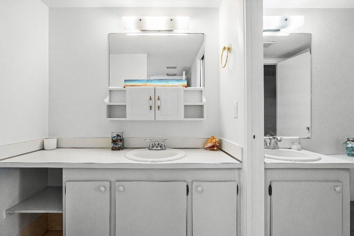 FAIRVIEW VILLAS CONDO - Residential