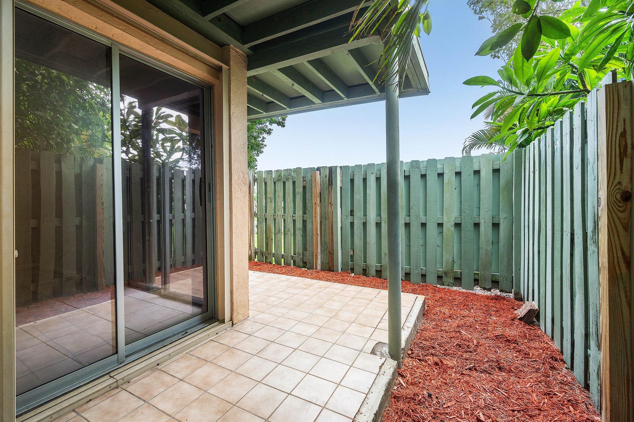 FAIRVIEW VILLAS CONDO - Residential