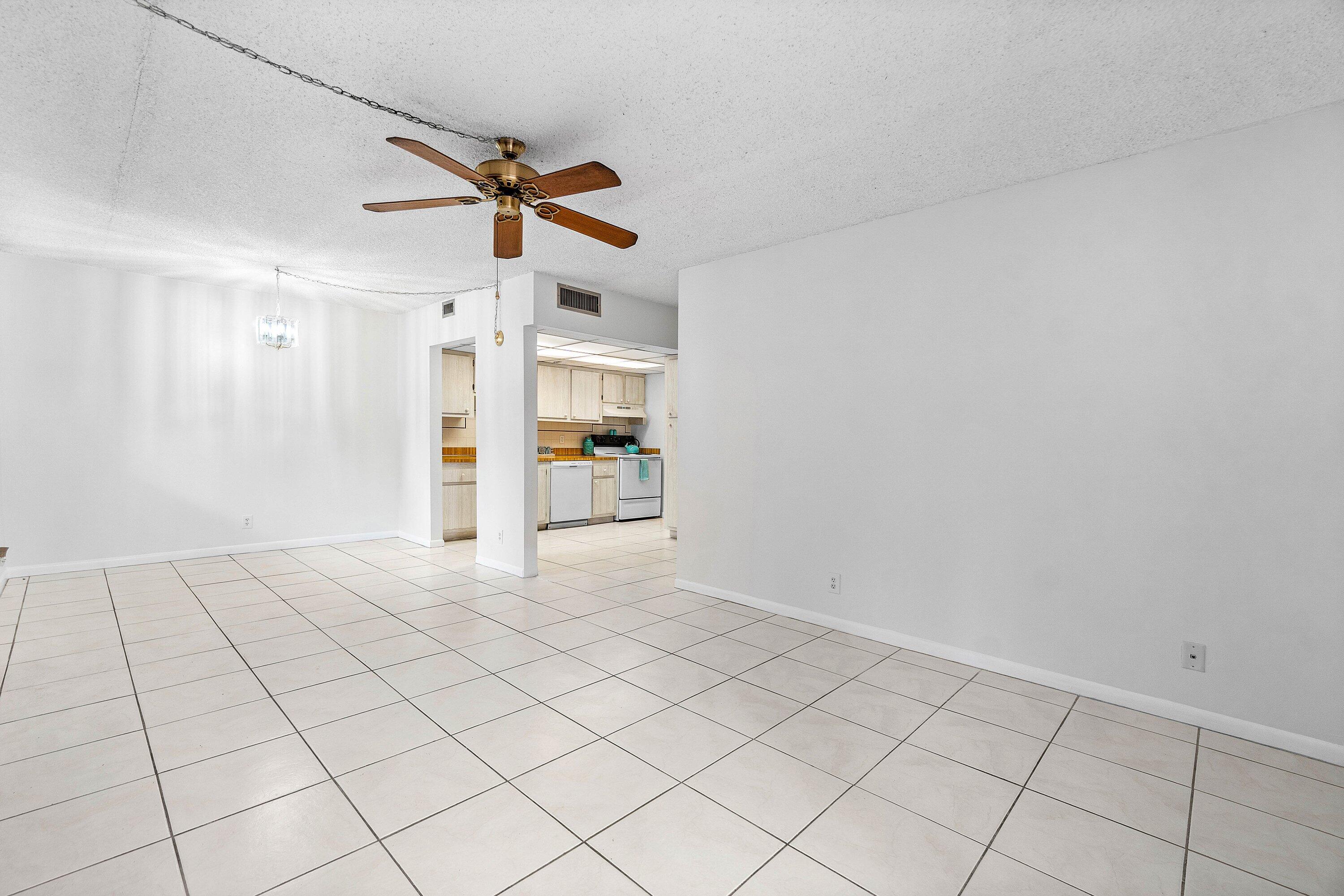 FAIRVIEW VILLAS CONDO - Residential