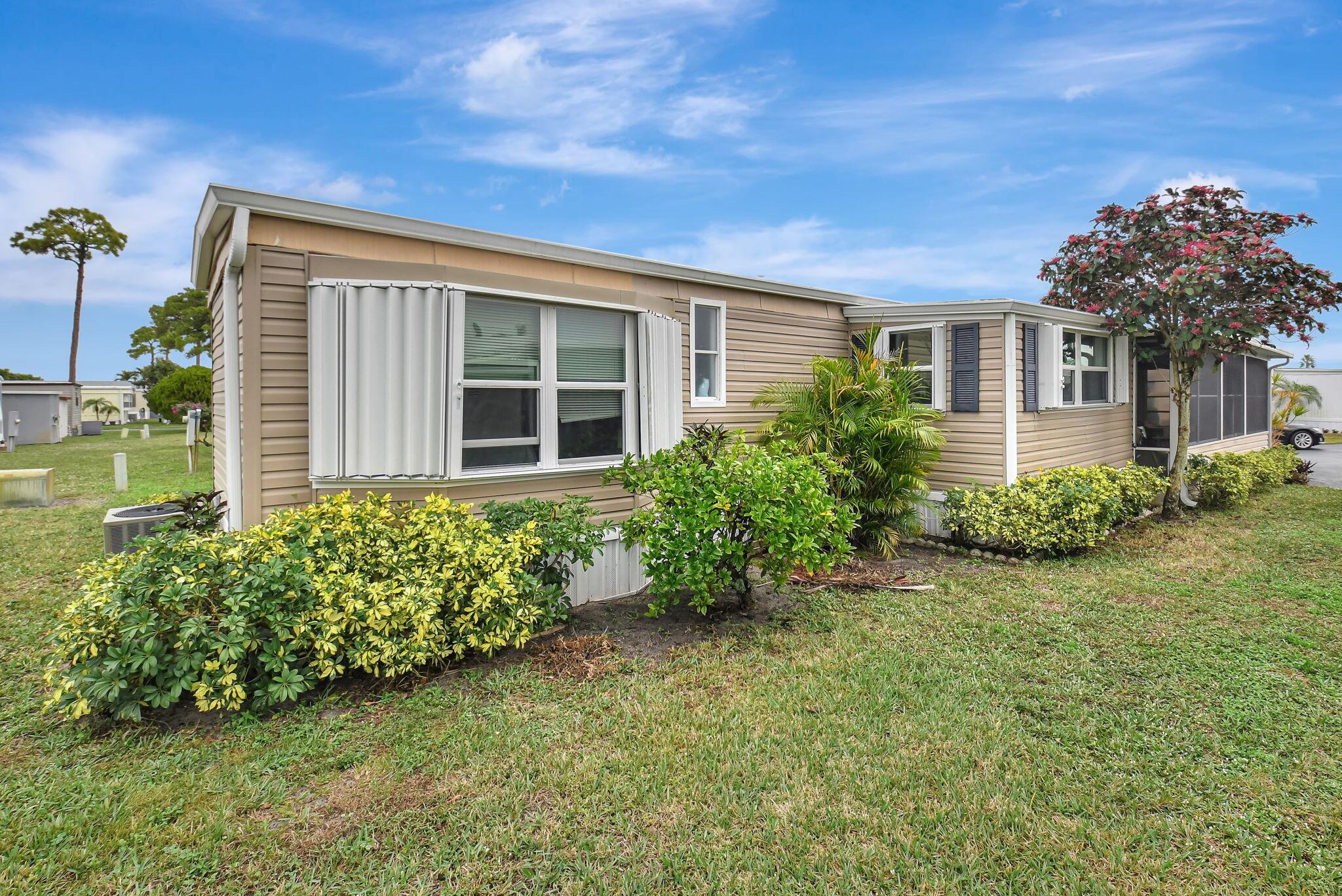 JAMAICA BAY MOBILE HOME C - Residential