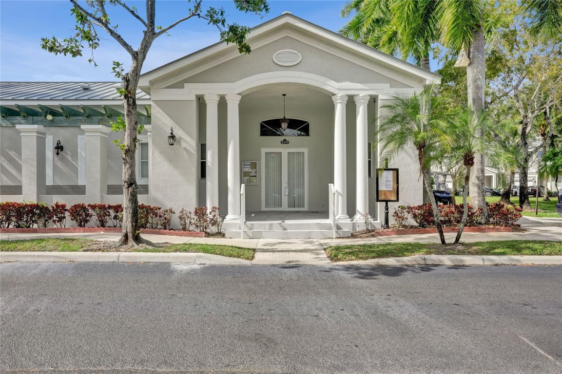 SHOMA COURTYARDS II - Residential