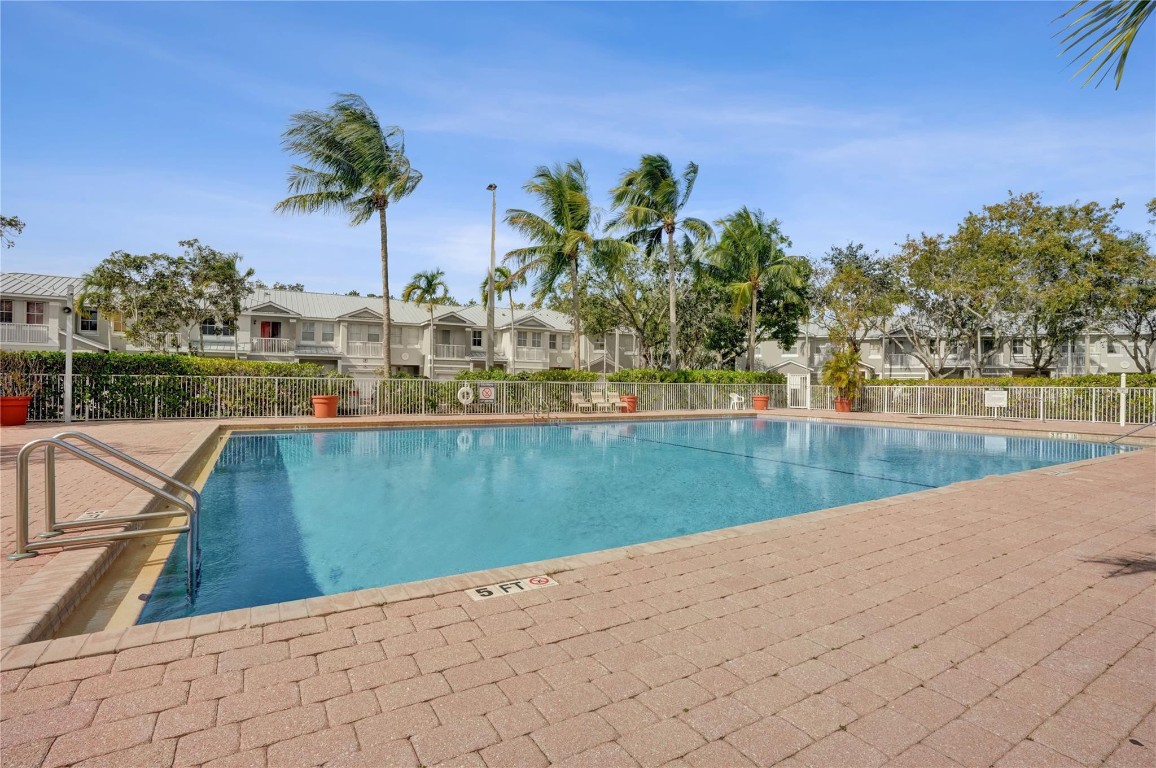 SHOMA COURTYARDS II - Residential