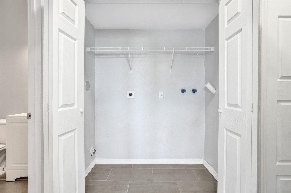 SHOMA COURTYARDS II - Residential