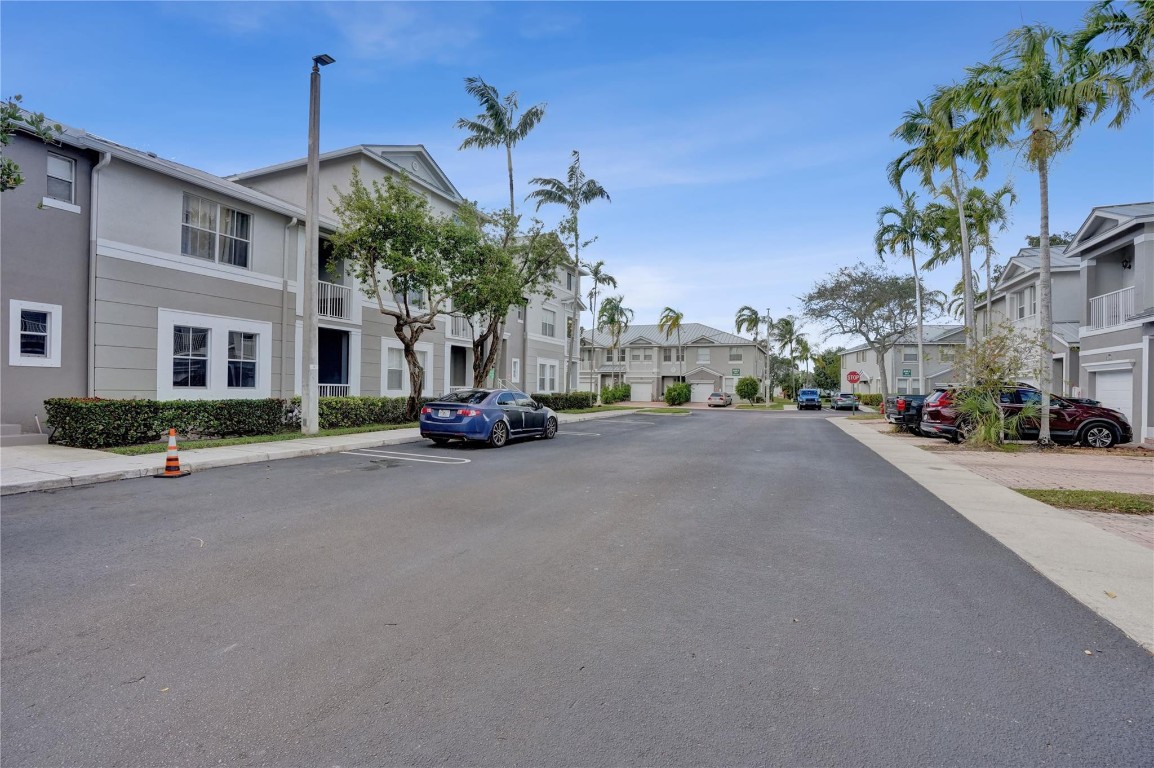 SHOMA COURTYARDS II - Residential