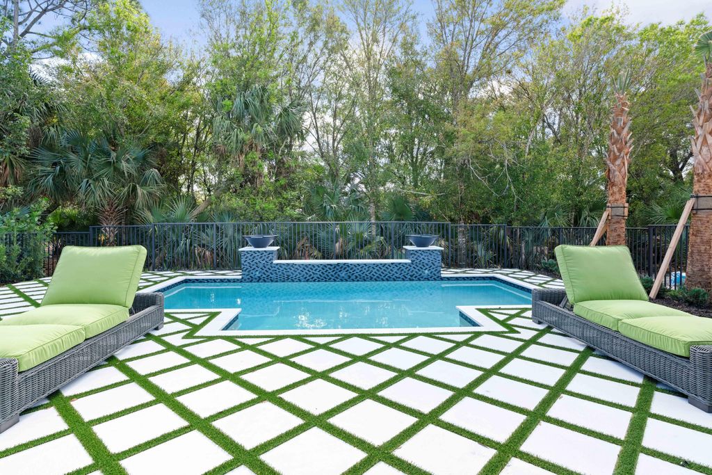 Photo of 5630 Delacroix Terrace Ter, Palm Beach Gardens, FL 33418 (MLS # R10769815)