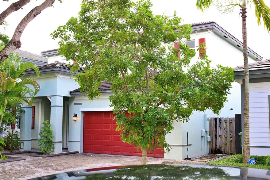 Discover your dream home at! This stunning 5-bedroom, 3-bath single-family residence offers spacious living and modern comfort in a beautiful waterfront setting. Enjoy serene lake views from your backyard, perfect for relaxing or entertaining. Featuring an open-concept layout, updated kitchen, and a large primary suite, this home combines elegance with practicality. Located in a gated community near top schools, parks, and shopping—this is South Florida living at its best!