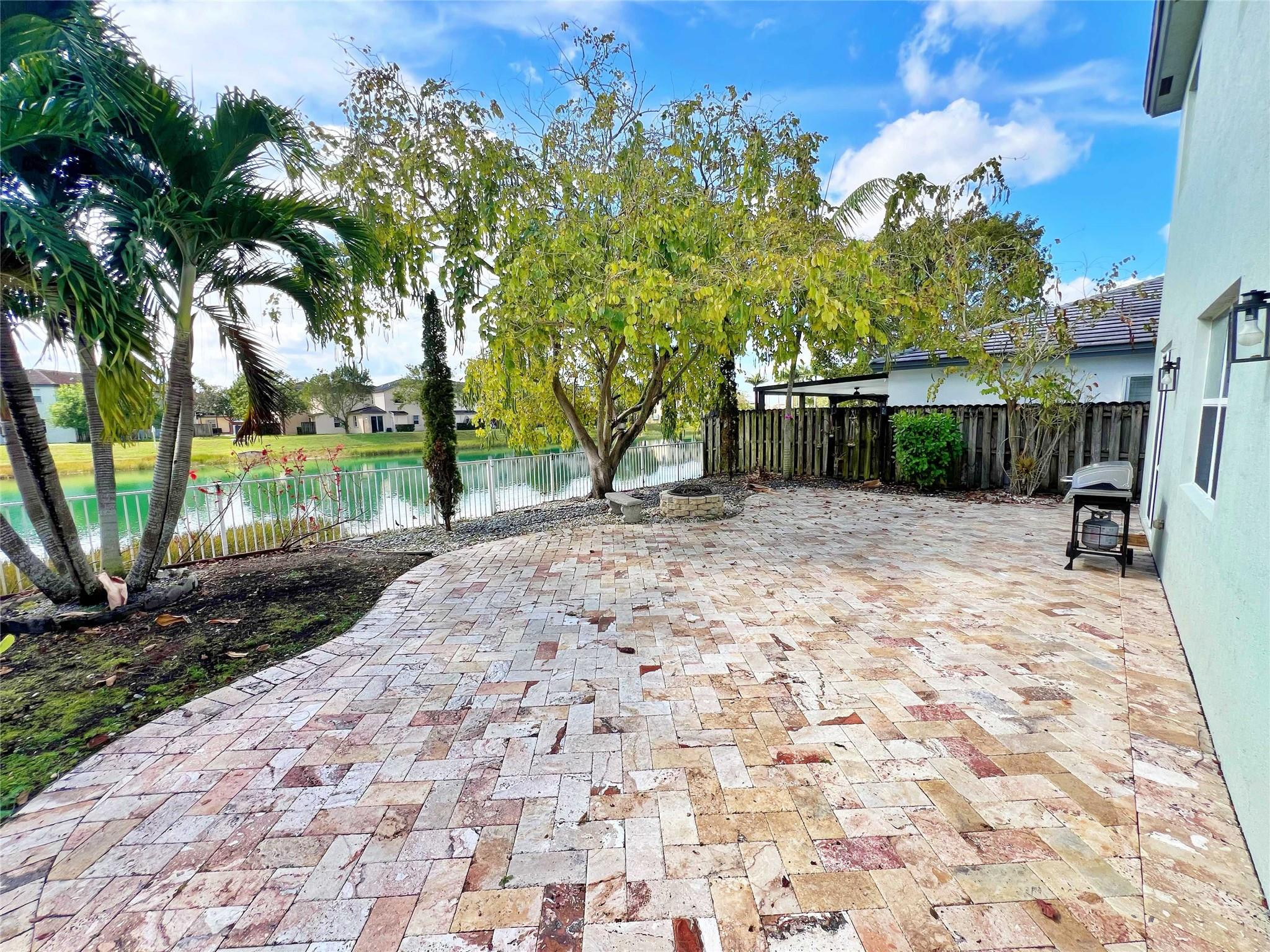 Aruba/Oasis - Residential