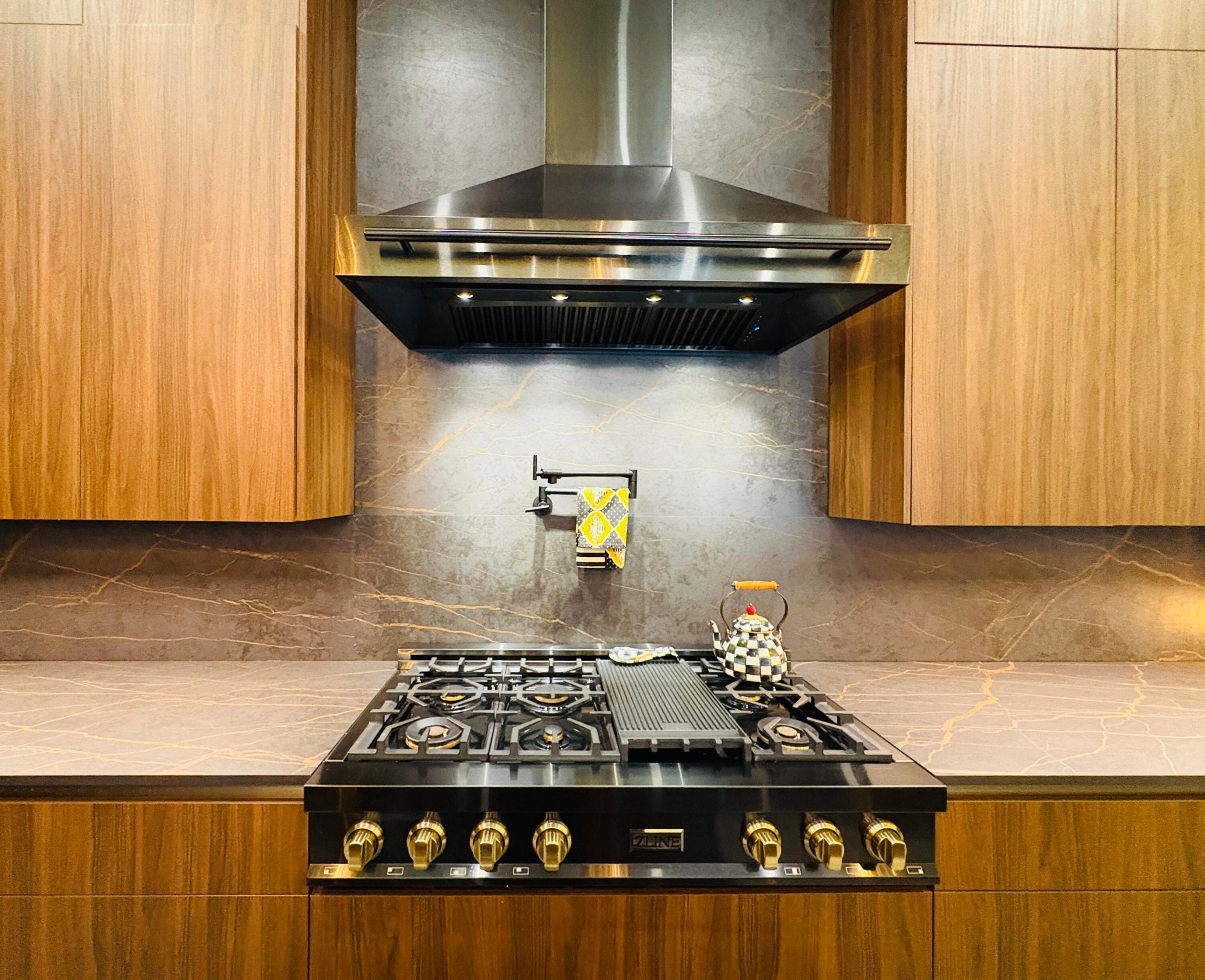 6935 Long Leaf Drive