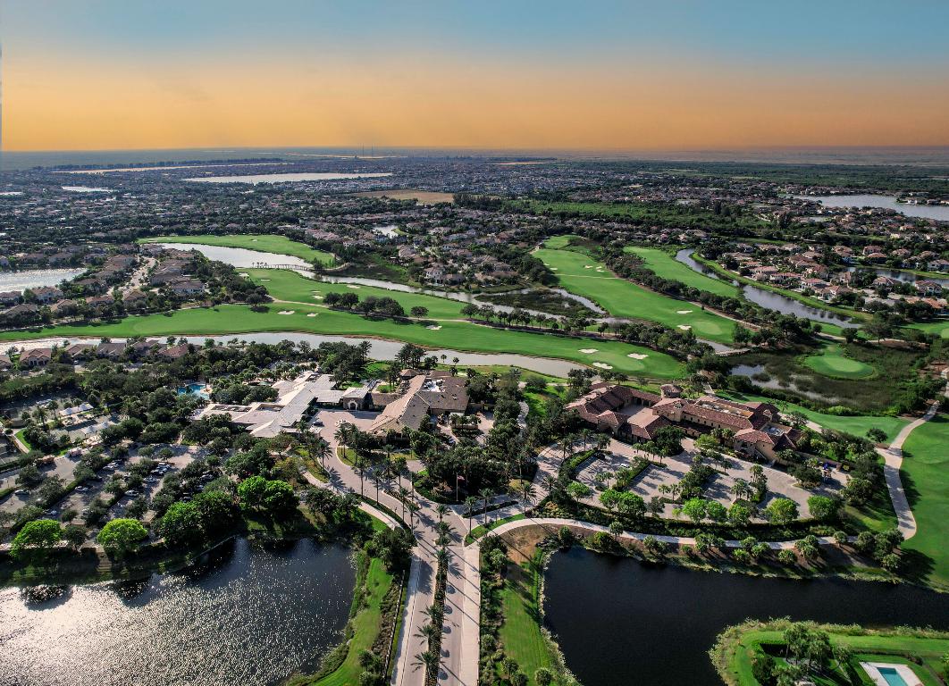 PARKLAND GOLF & COUNTRY CLUB - Residential