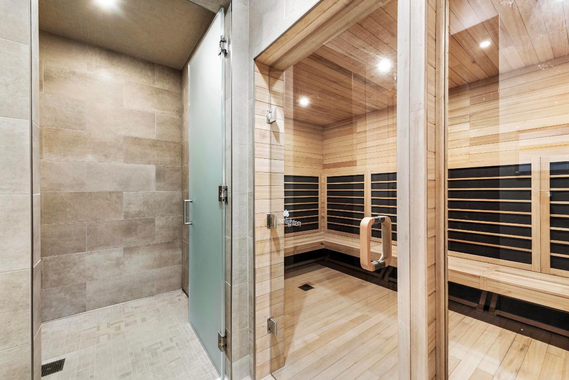 PARKLAND GOLF & COUNTRY CLUB - Residential