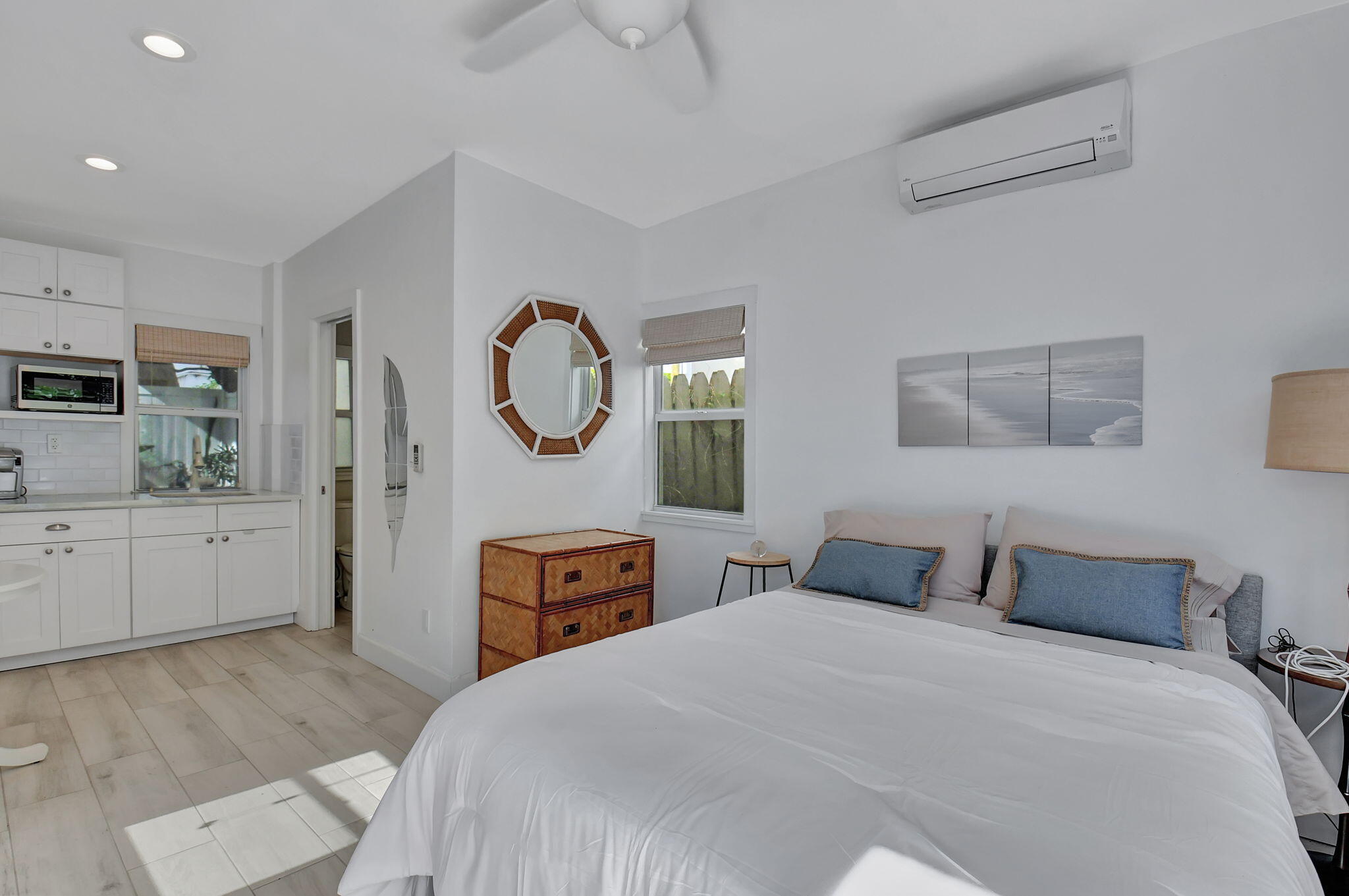 HALLER & GROOTMANS - Residential Lease