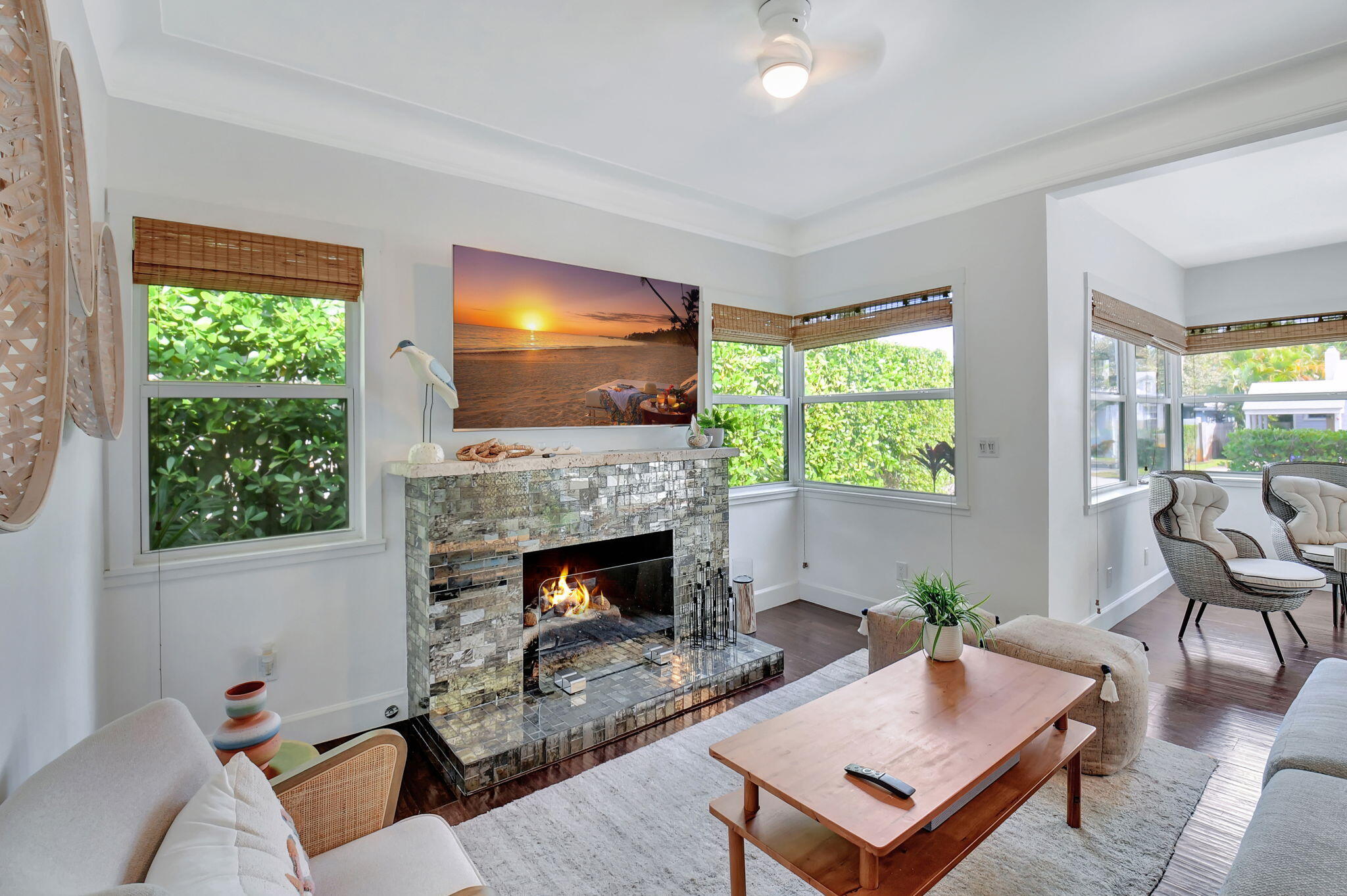 HALLER & GROOTMANS - Residential Lease