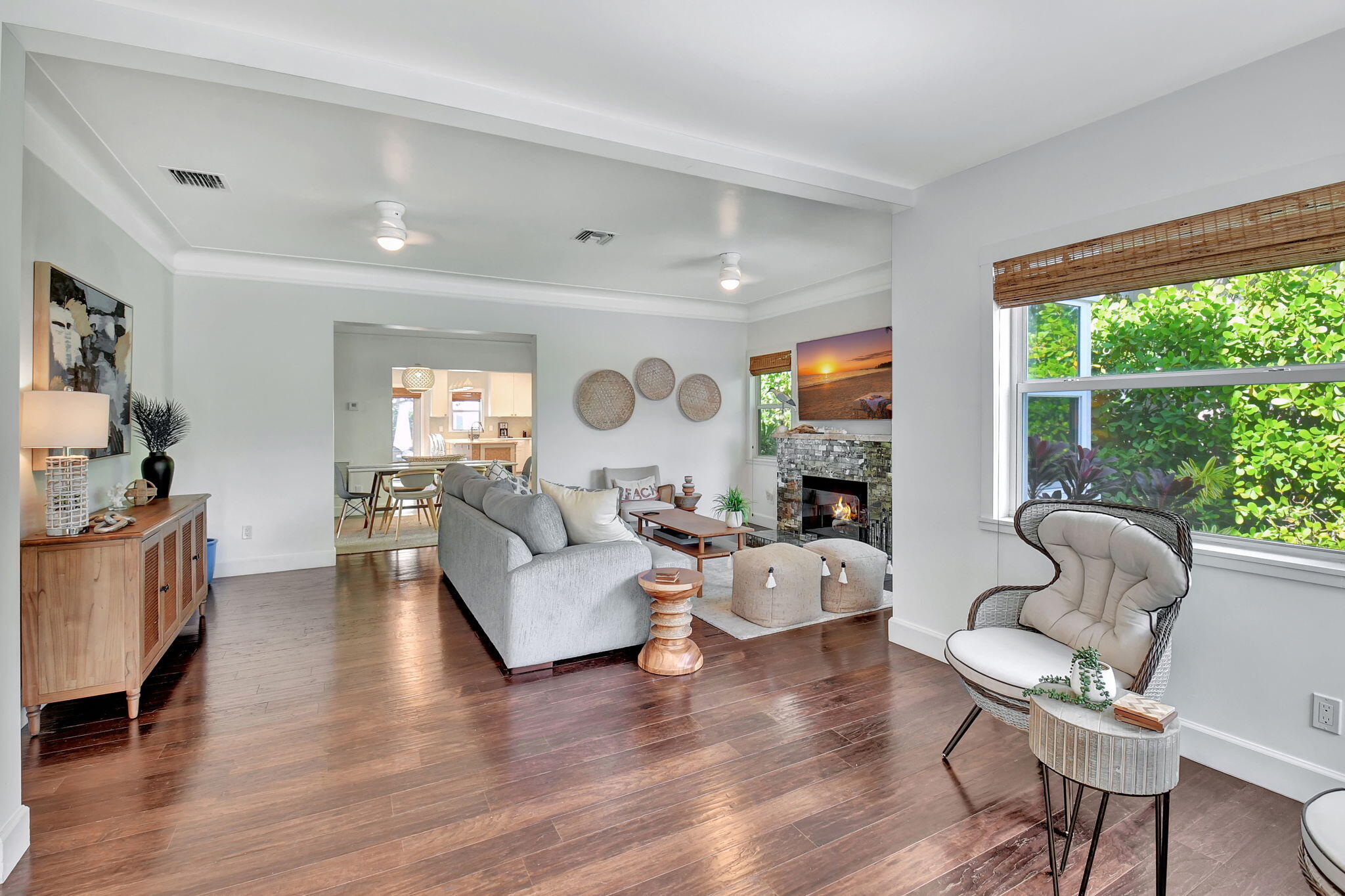 HALLER & GROOTMANS - Residential Lease