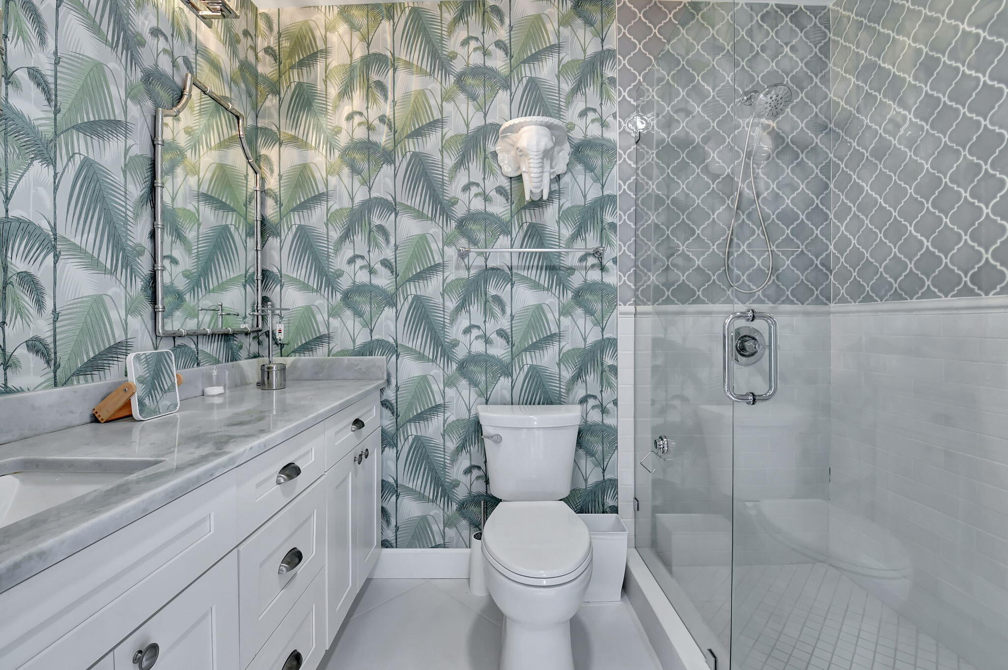 HALLER & GROOTMANS - Residential Lease