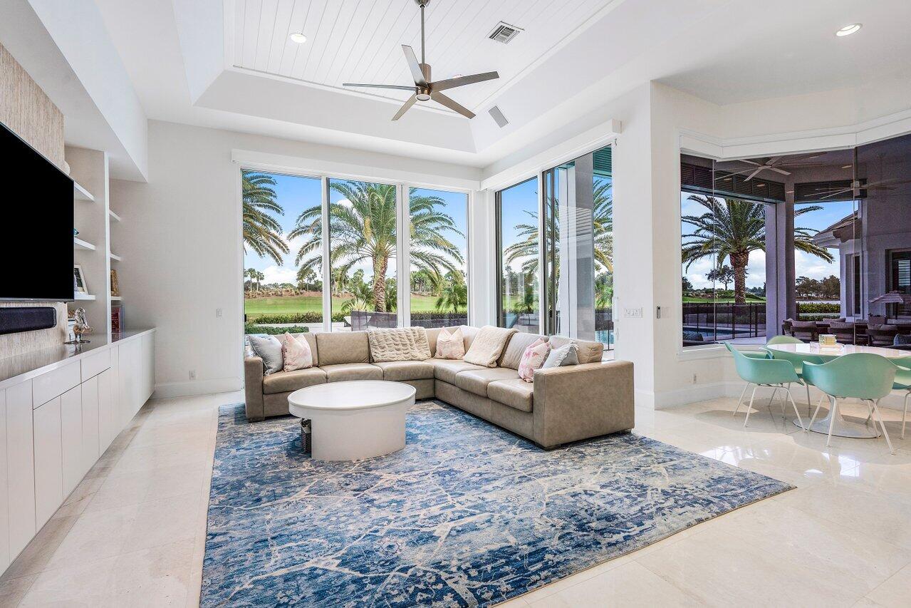 The Loxahatchee Club - Residential