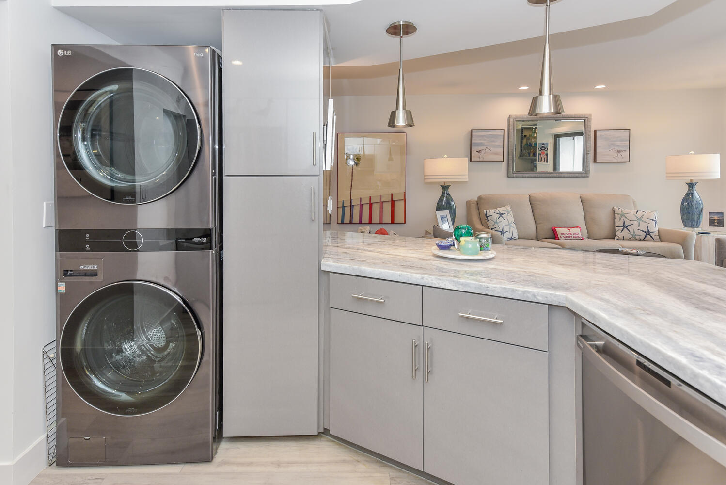 SEA RISE CONDO - Residential Lease