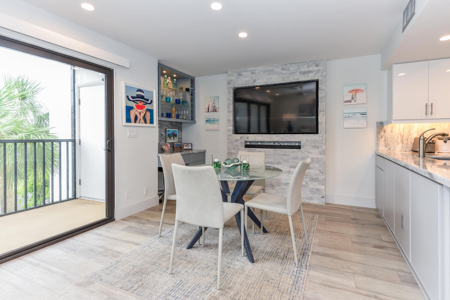 SEA RISE CONDO - Residential Lease