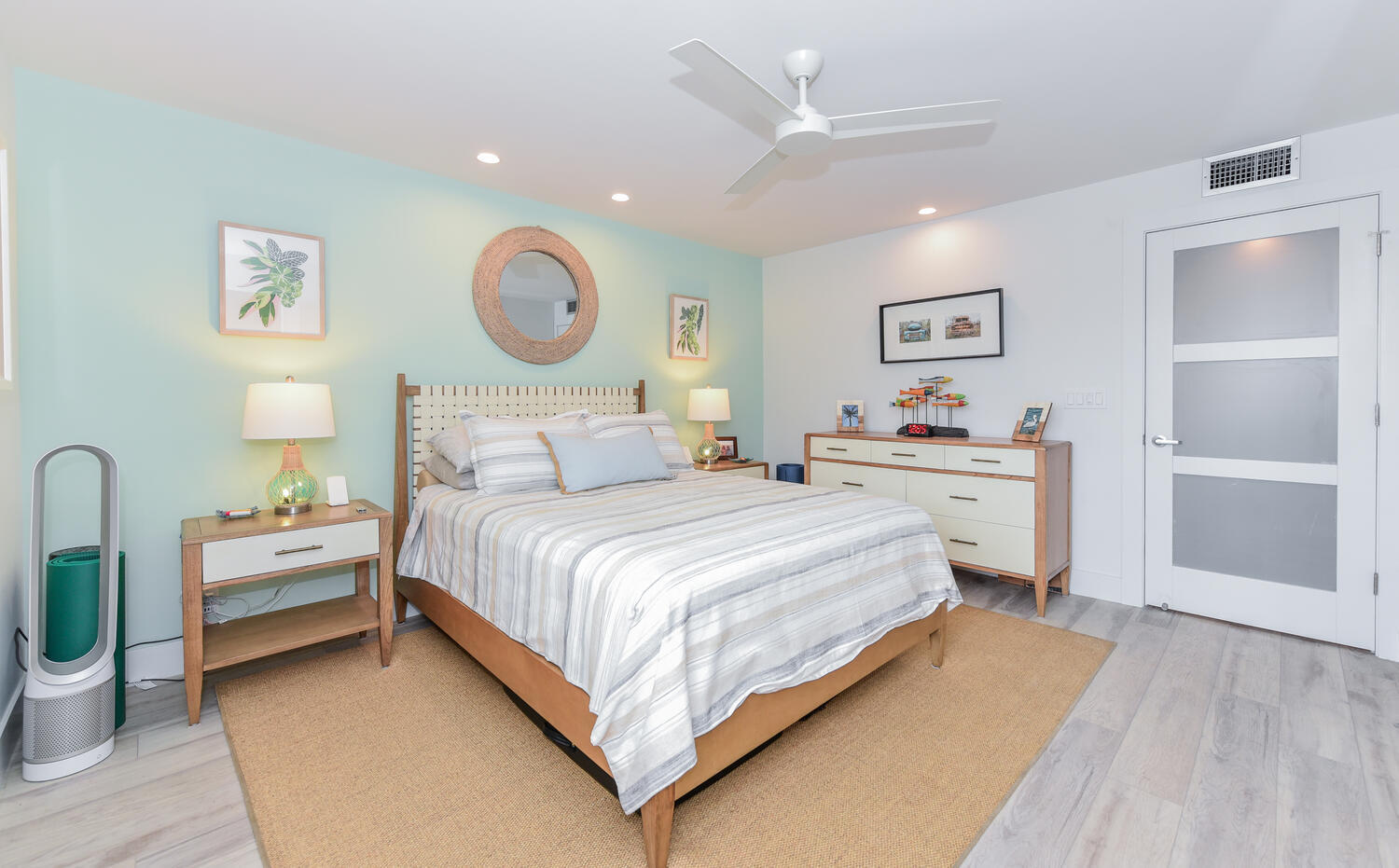 SEA RISE CONDO - Residential Lease