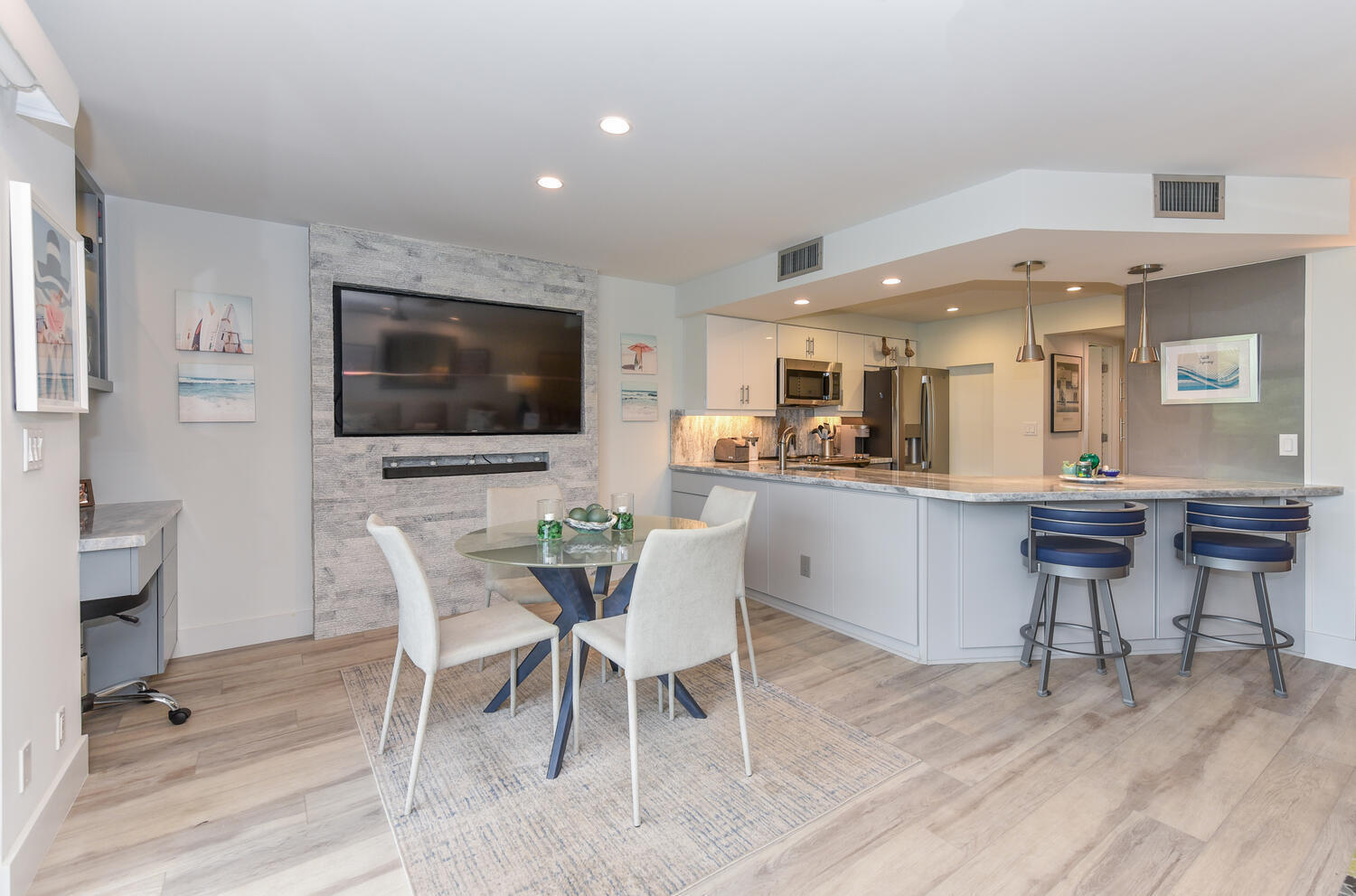 SEA RISE CONDO - Residential Lease