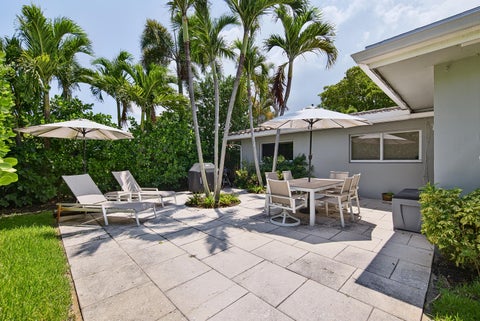 Tiny photo for 3652 NE 18TH Avenue, Oakland Park, FL 33334 (MLS # B26056946)