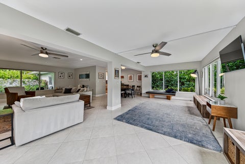 Tiny photo for 3652 NE 18TH Avenue, Oakland Park, FL 33334 (MLS # B26056946)