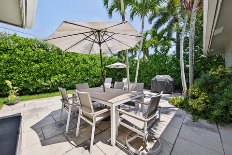 Tiny photo for 3652 NE 18TH Avenue, Oakland Park, FL 33334 (MLS # B26056946)