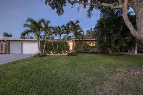 Tiny photo for 3652 NE 18TH Avenue, Oakland Park, FL 33334 (MLS # B26056946)