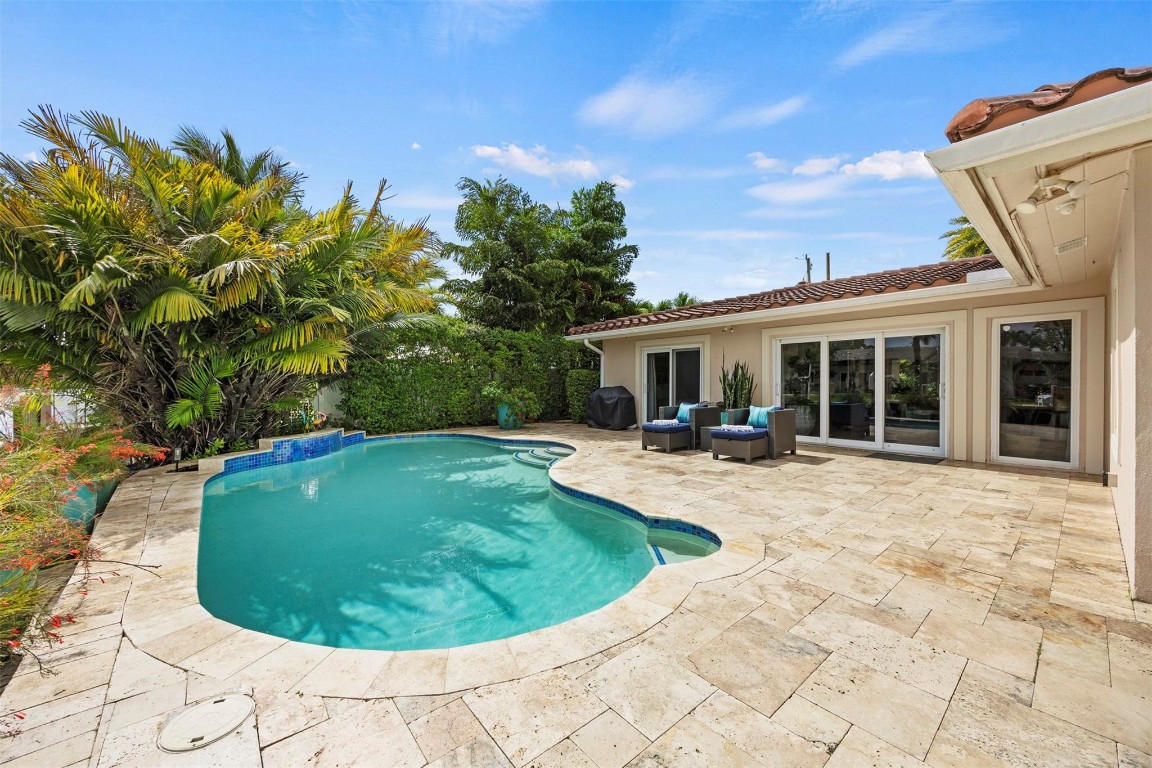 1719 Poinsettia Drive