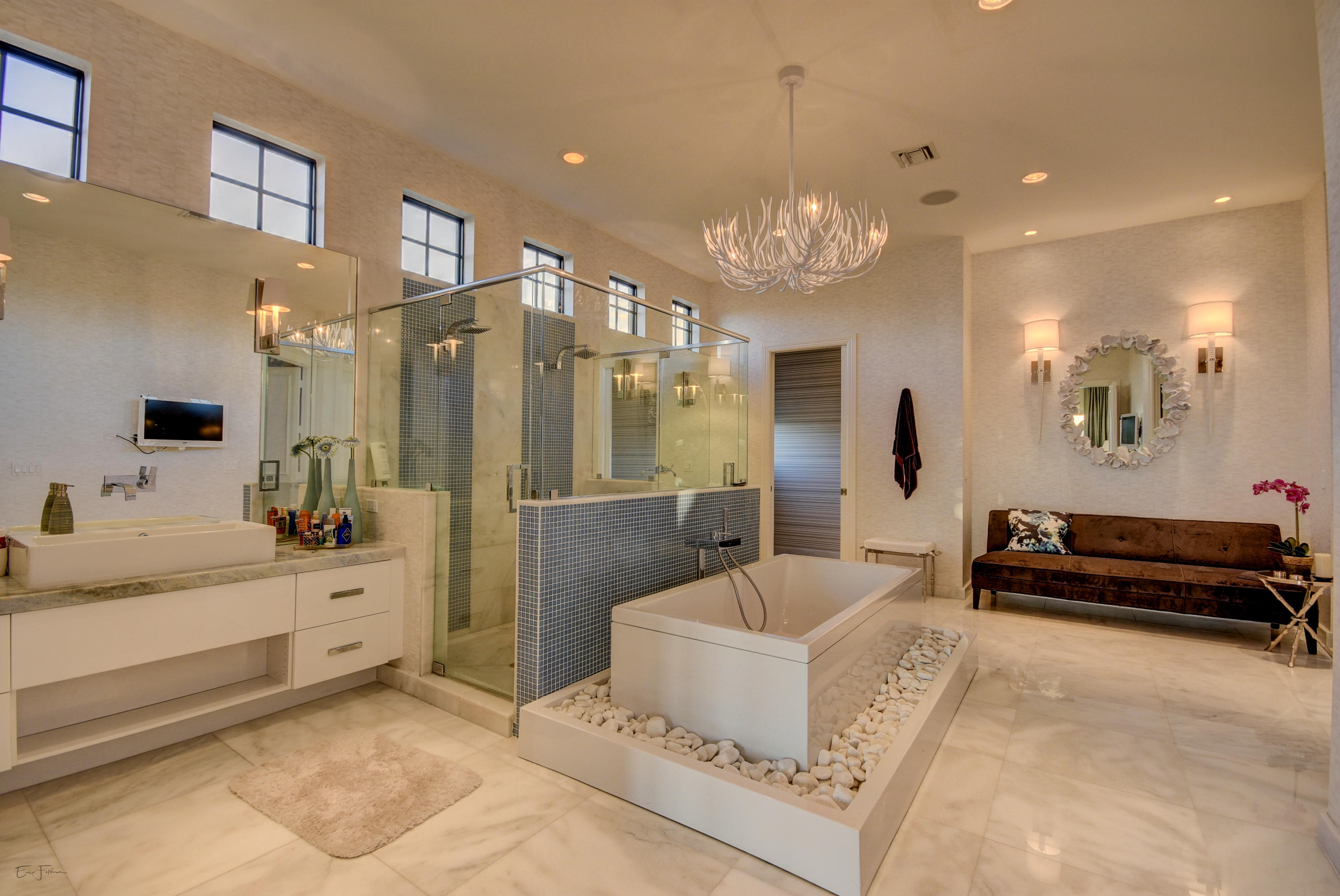 The Oaks - Residential